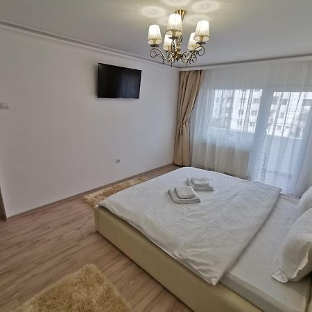 Apartament Gold Luxury Tîrgu Ocna Zewnętrze zdjęcie