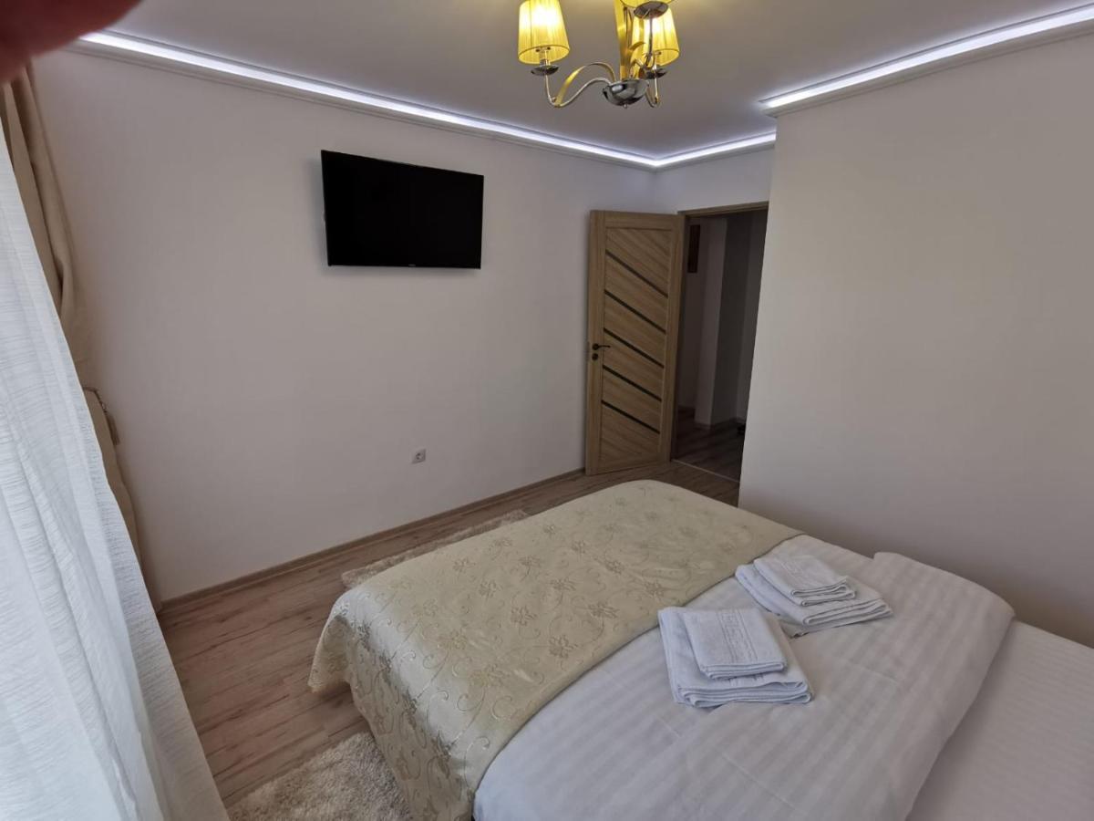 Apartament Gold Luxury Tîrgu Ocna Zewnętrze zdjęcie